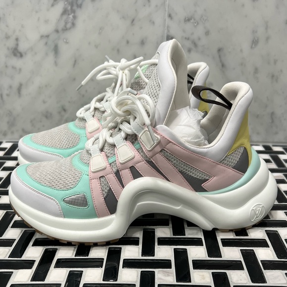 Louis Vuitton Archlight Sneakers - Picture 1 of 4